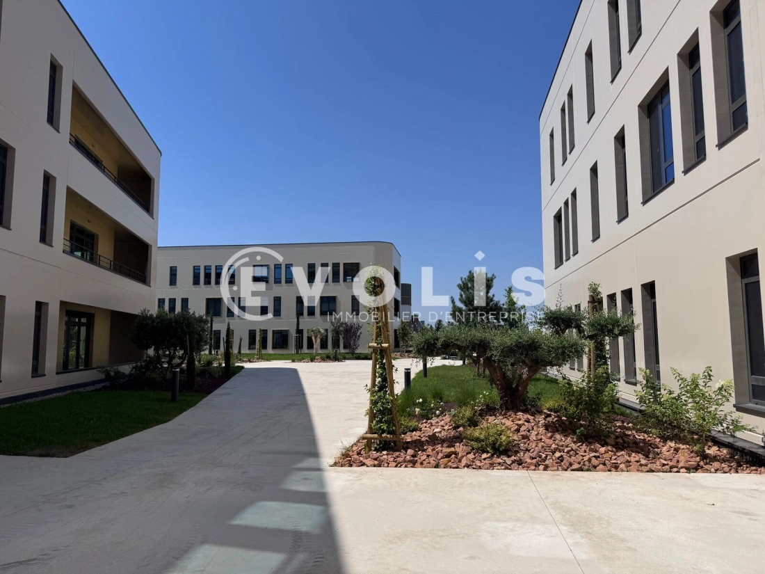 Photo 7 – location bureaux	GENAS (69740)