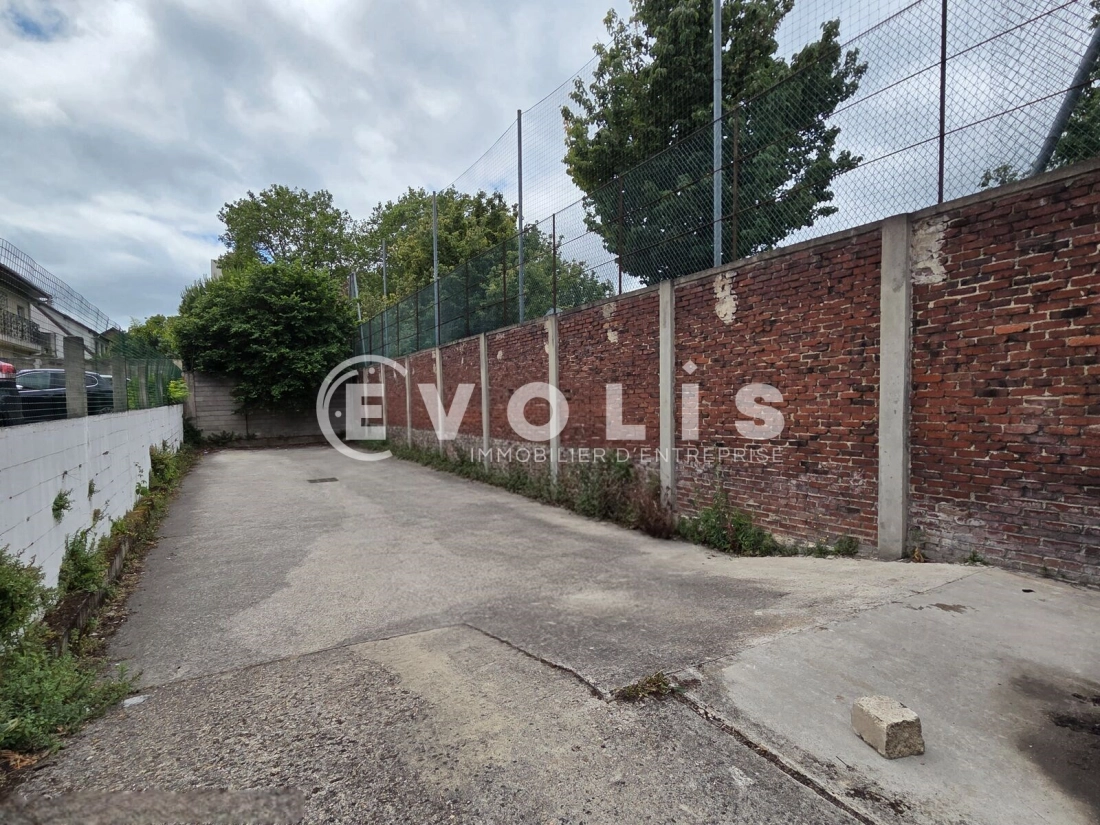 Photo 2 – location bureaux	IVRY SUR SEINE (94200)