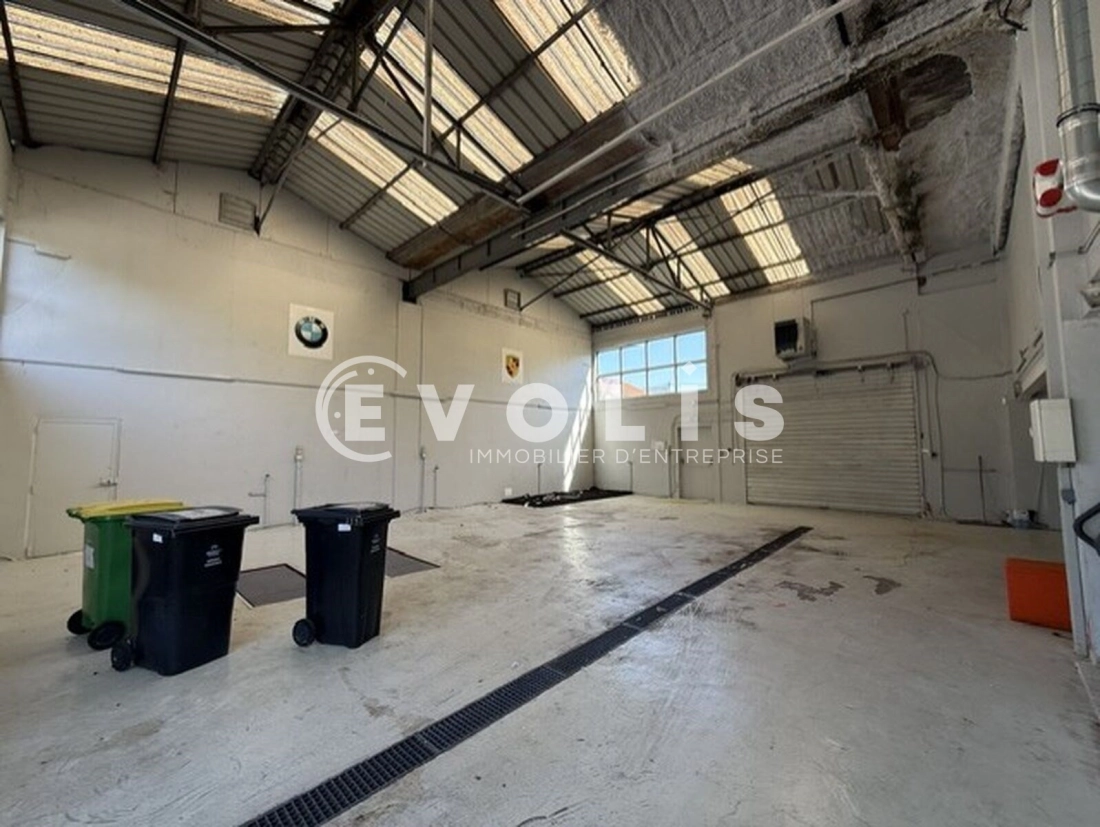 Photo 2 – location Entrepôts / activités	GRENOBLE (38100)