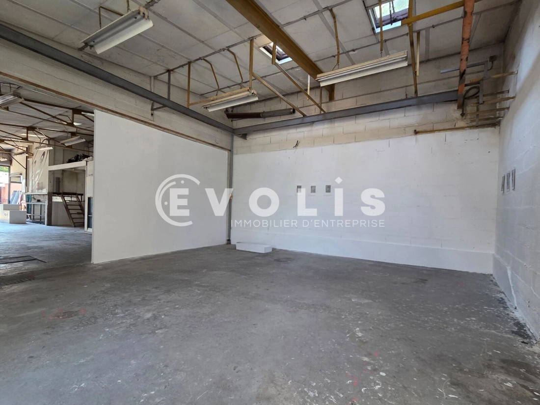Photo 8 – vente Entrepôts / activités	IVRY SUR SEINE (94200)