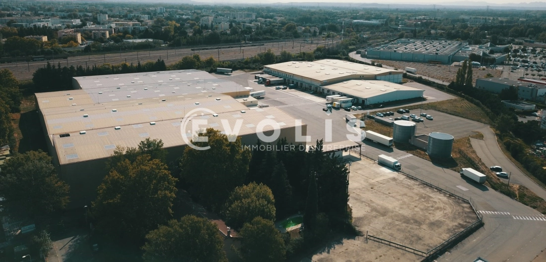 Photo 3 – location Entrepôts / activités	AVIGNON (84000)