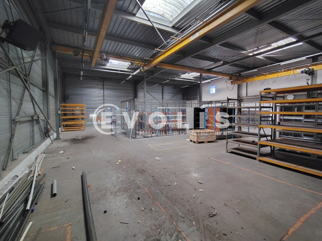 Photo 2 – location Entrepôts / activités	VILLEMOMBLE (93250)
