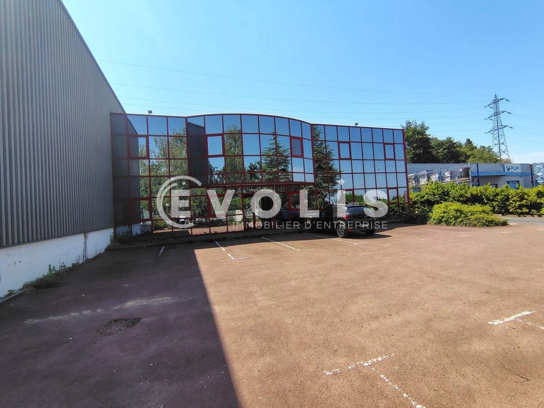 Photo 1 – location Entrepôts / activités	VILLEMOMBLE (93250)