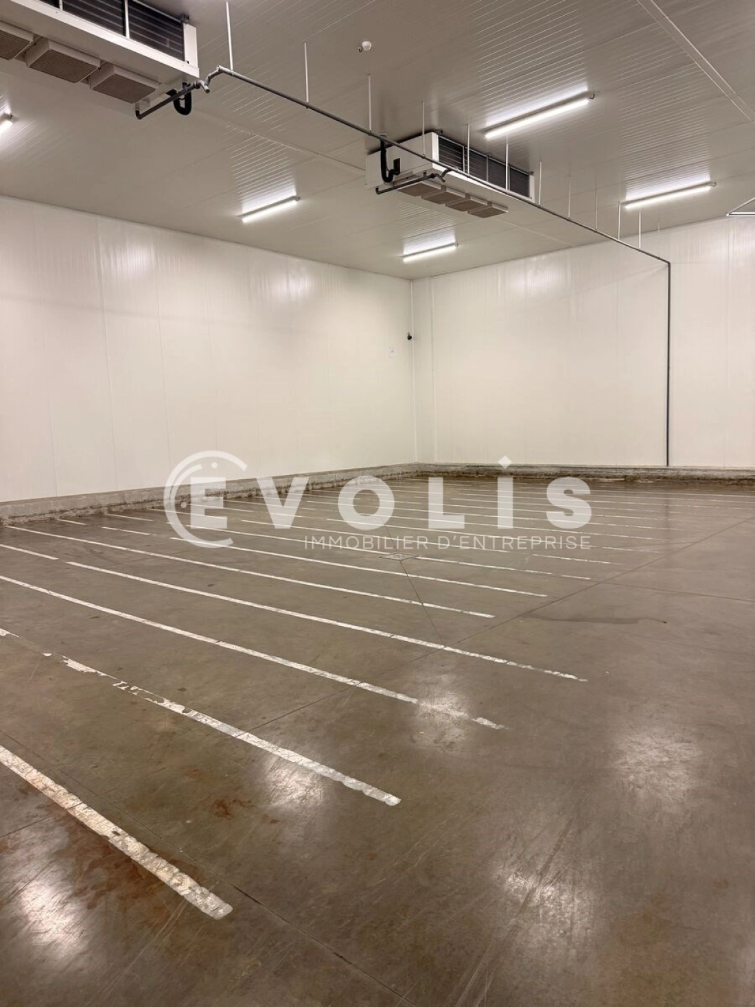Photo 4 – vente Entrepôts / activités	VERQUIERES (13670)
