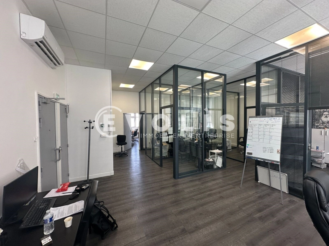 Photo 2 – location bureaux	MONTREUIL (93100)