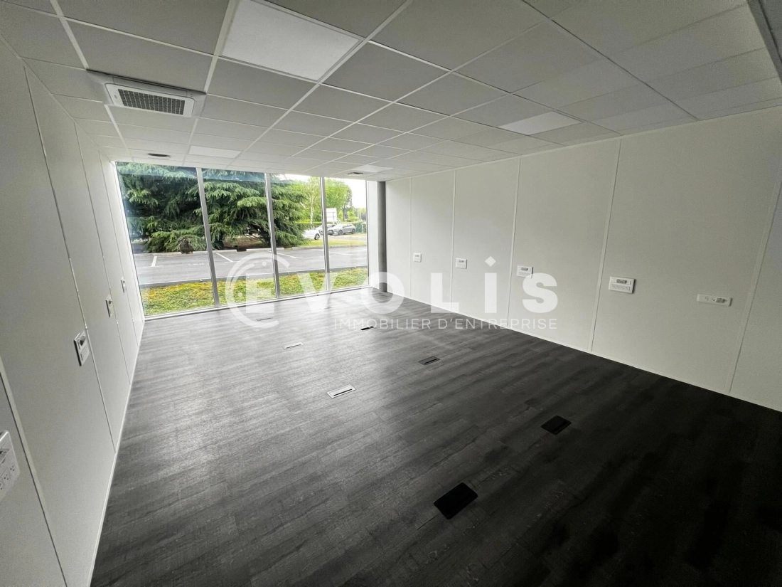 Photo 4 – location bureaux	EVRY COURCOURONNES (91000)