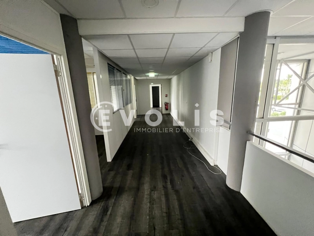 Photo 9 – location bureaux	EVRY COURCOURONNES (91000)