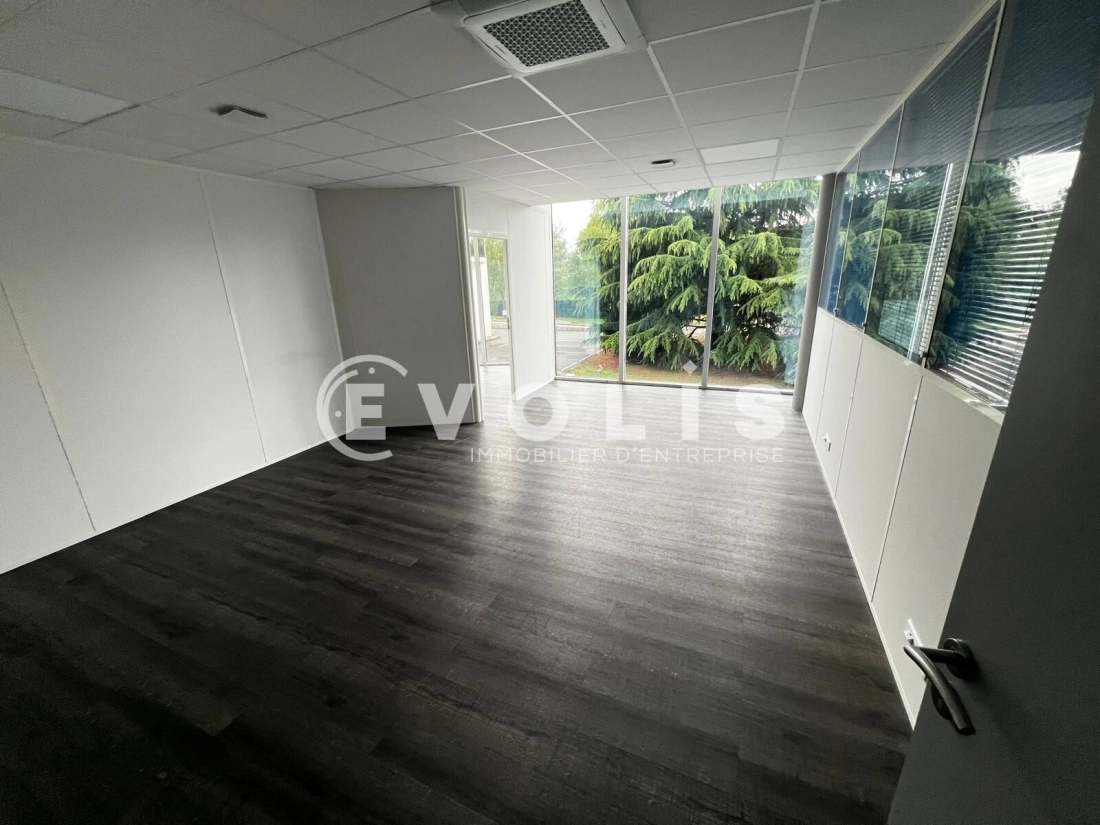 Photo 10 – location bureaux	EVRY COURCOURONNES (91000)