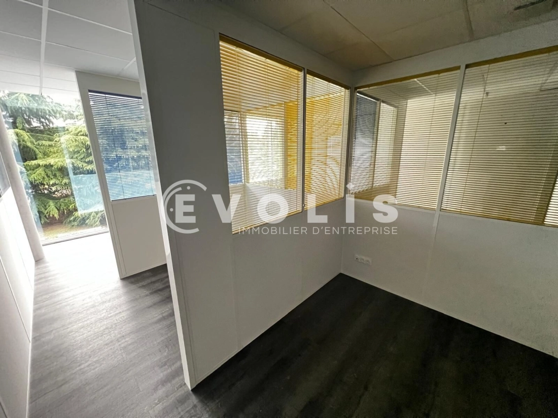 Photo 11 – location bureaux	EVRY COURCOURONNES (91000)