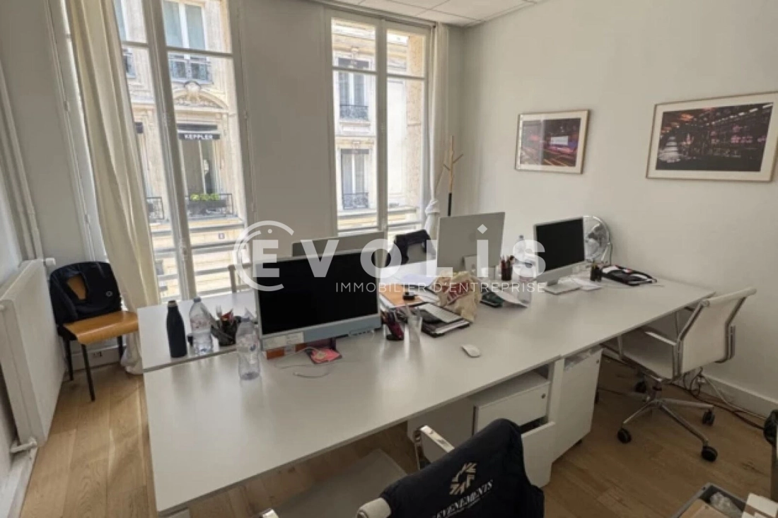 Photo 1 – location bureaux	PARIS (75016)