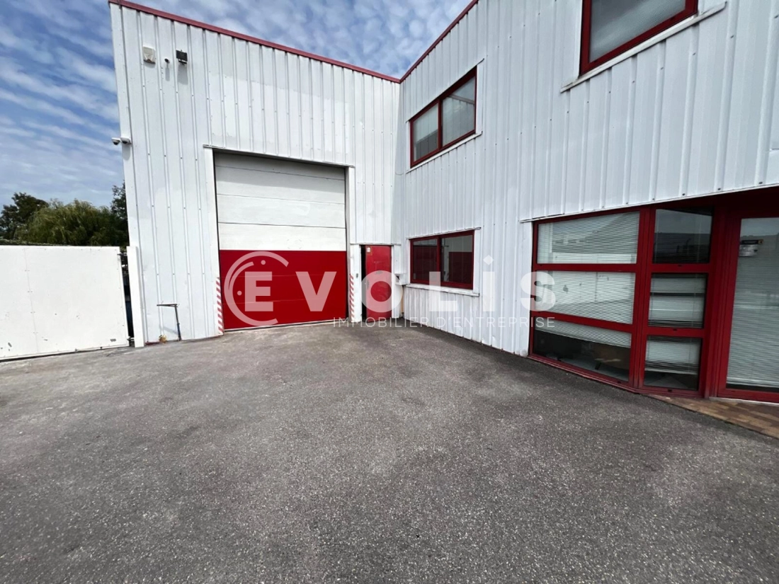 Photo 13 – location Entrepôts / activités	BRETIGNY SUR ORGE (91220)