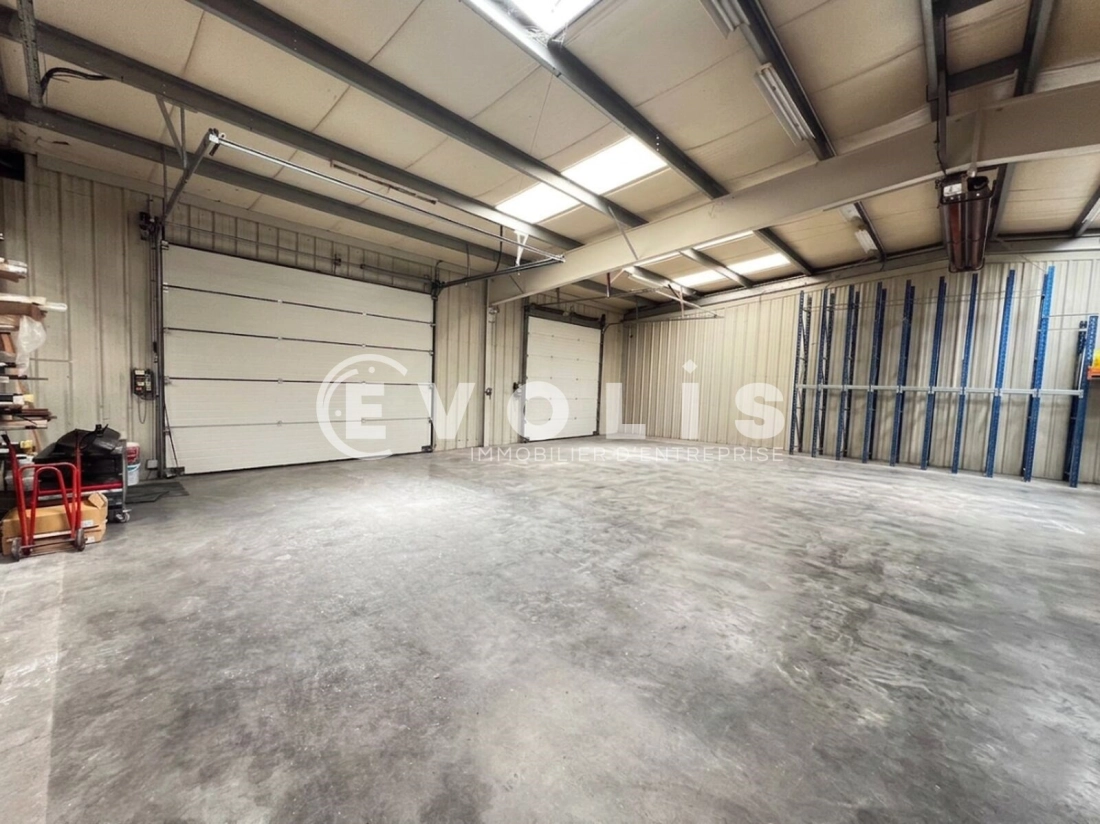 Photo 4 – vente Entrepôts / activités	VILLIERS SUR ORGE (91700)