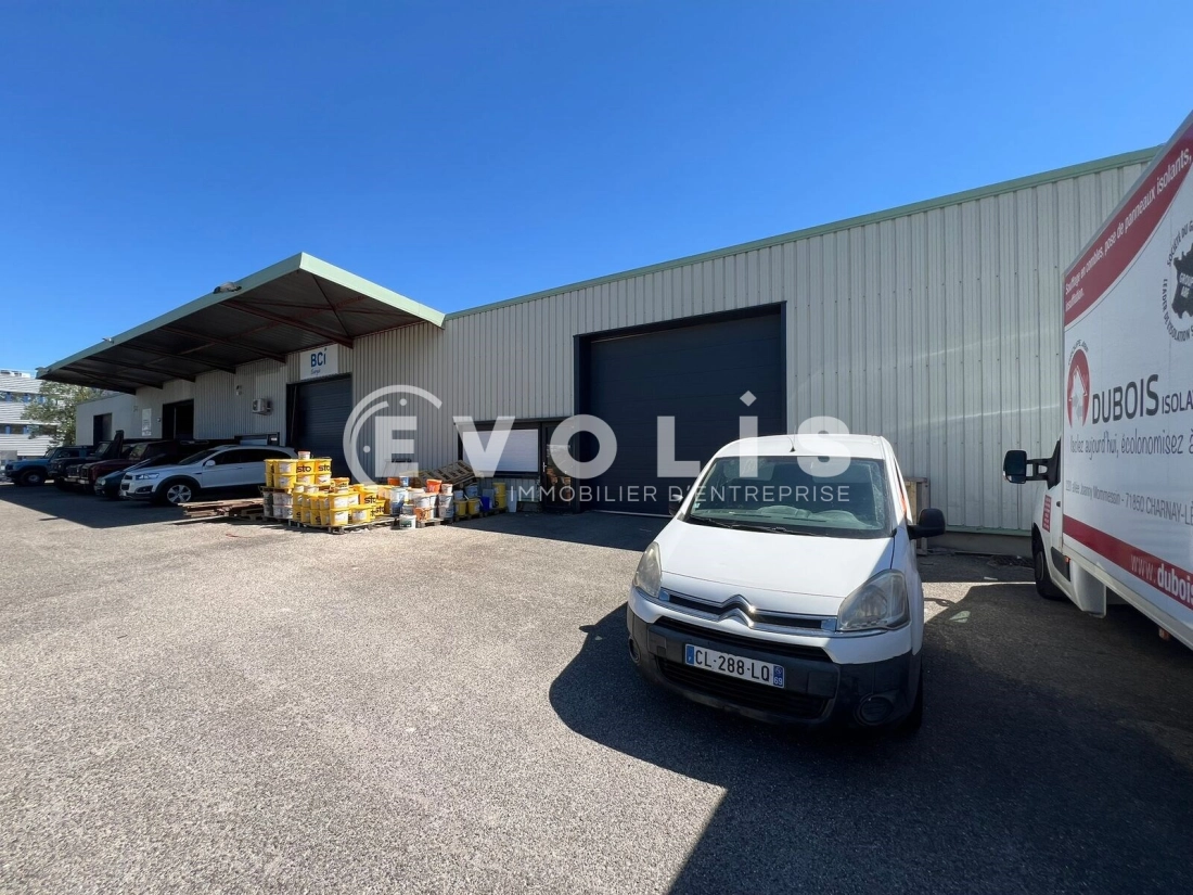 Photo 2 – location Entrepôts / activités	BEYNOST (01700)