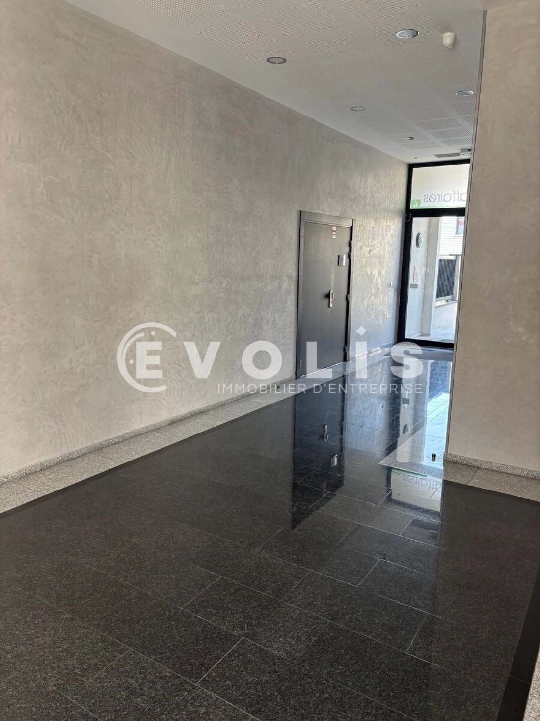 Photo 3 – location bureaux	NOISY LE GRAND (93160)