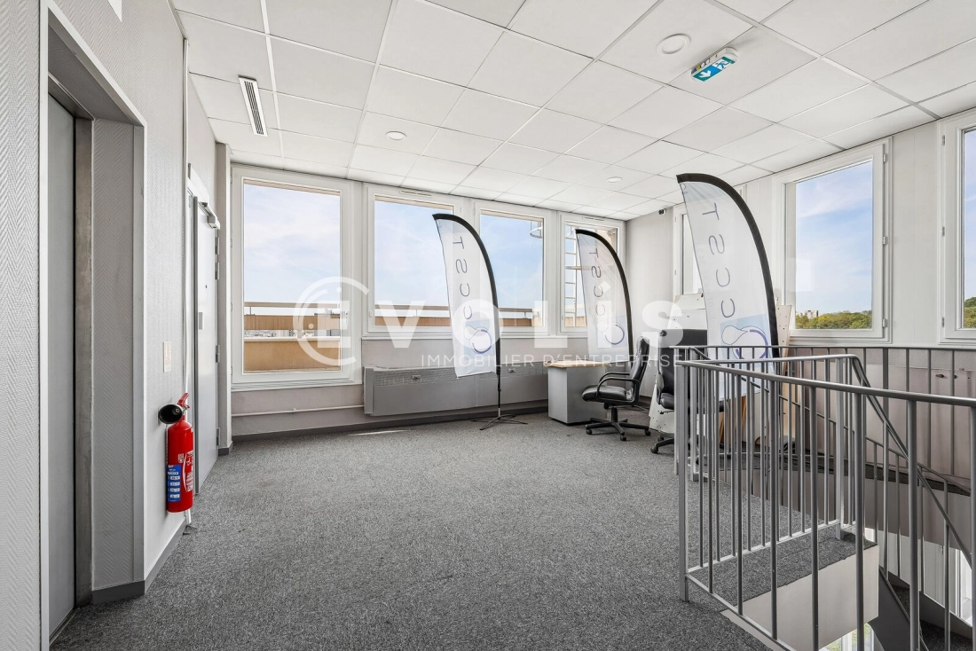 Photo 14 – location bureaux	BAGNEUX (92220)