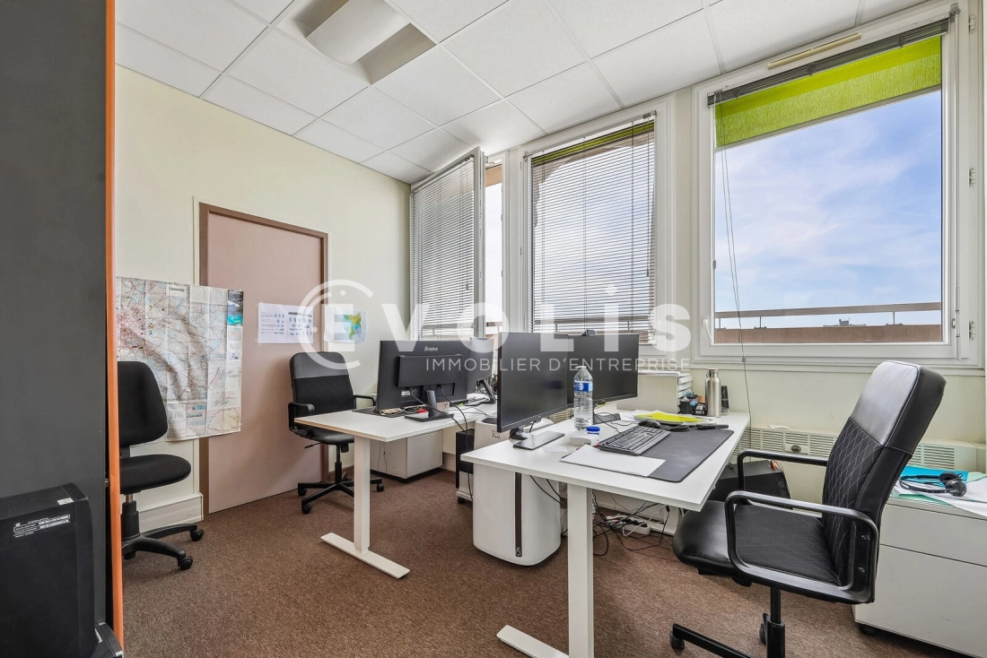 Photo 10 – location bureaux	BAGNEUX (92220)