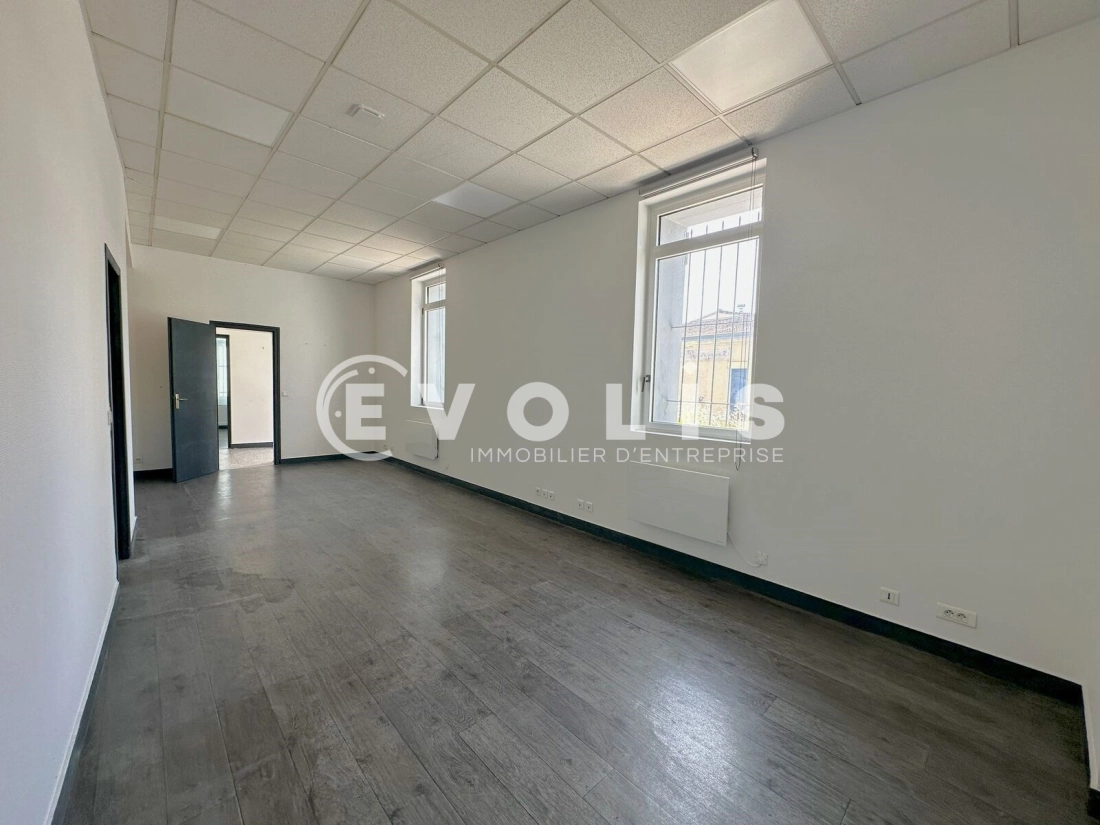 Photo 1 – location bureaux	BEGLES (33130)