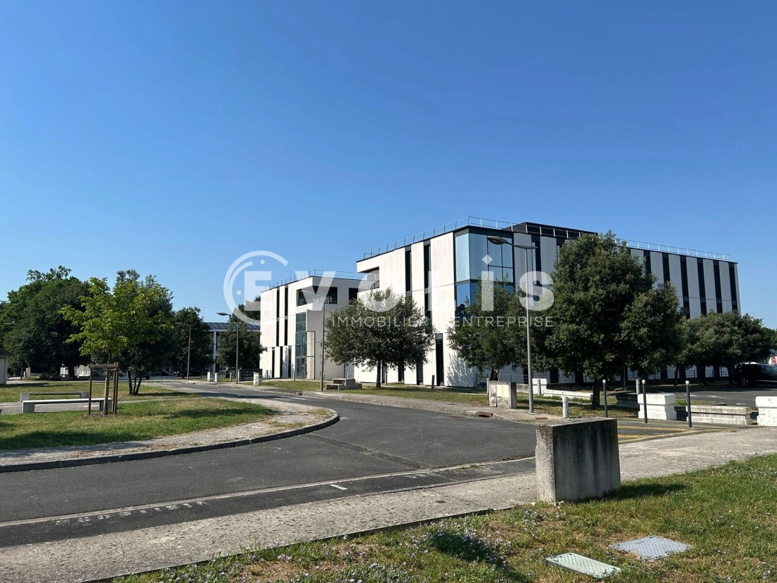 Photo 1 – location bureaux	PESSAC (33600)