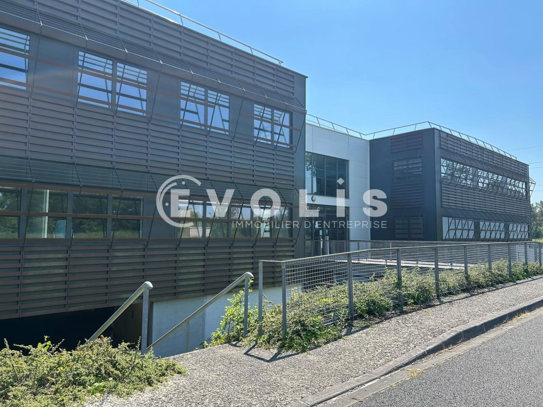 Photo 1 – location bureaux	PESSAC (33600)
