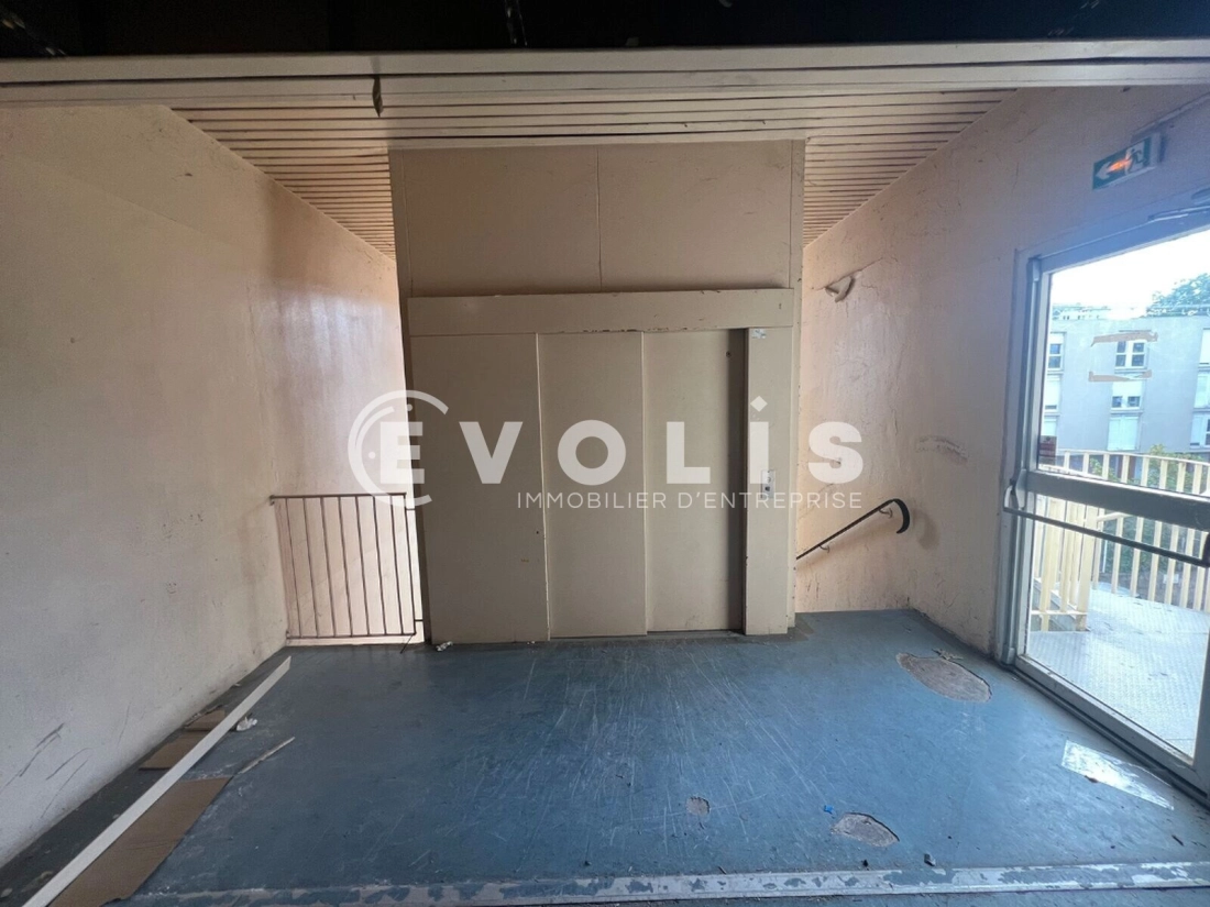 Photo 5 – vente Entrepôts / activités	ALFORTVILLE (94140)