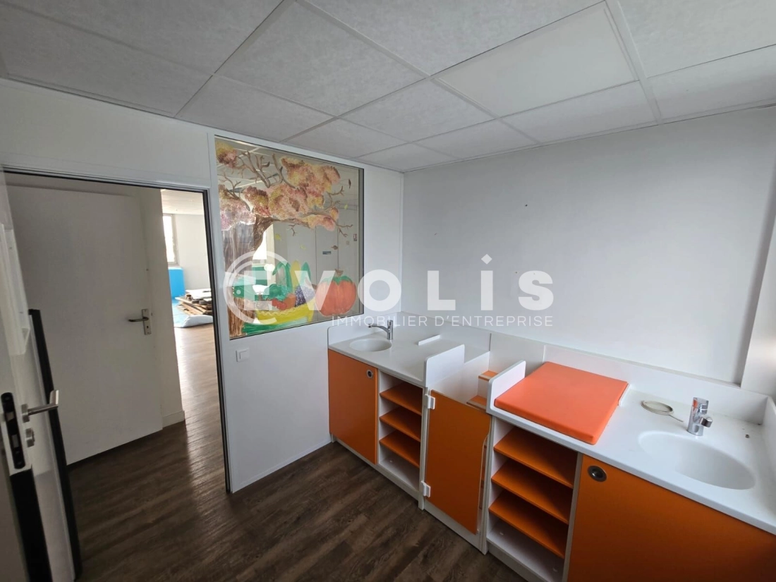 Photo 9 – location bureaux	EVRY COURCOURONNES (91000)