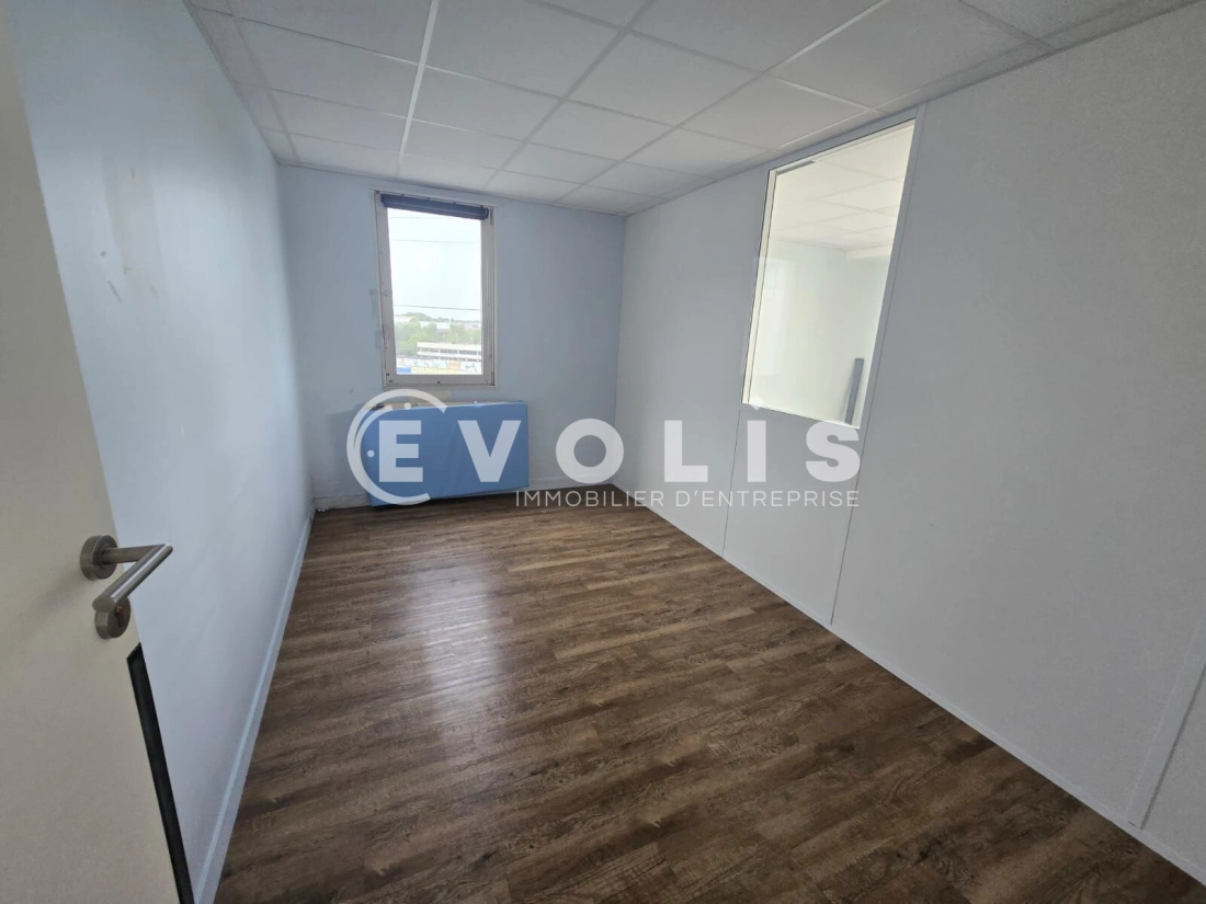 Photo 6 – location bureaux	EVRY COURCOURONNES (91000)