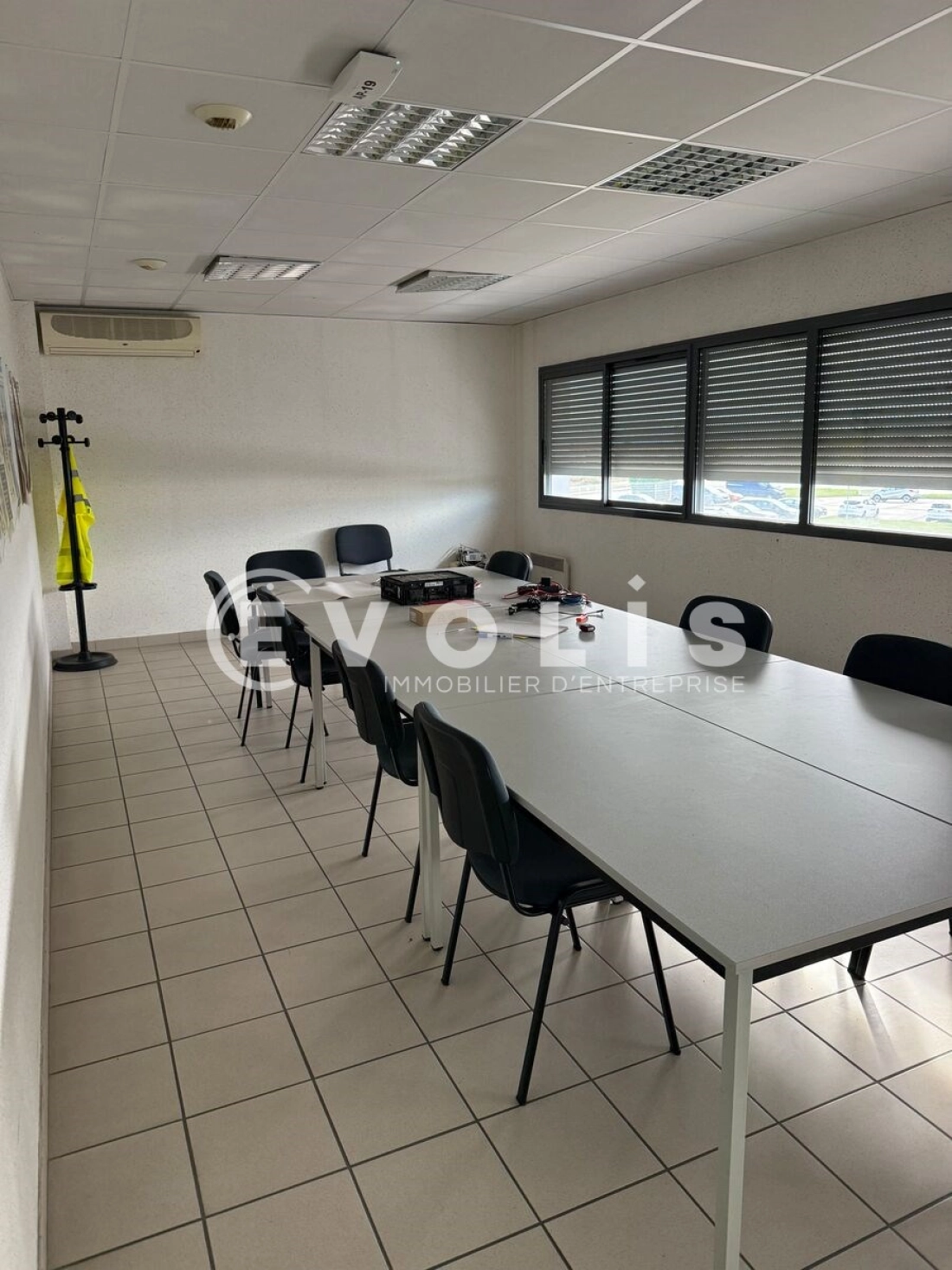 Photo 3 – location bureaux	MONTELEGER (26760)