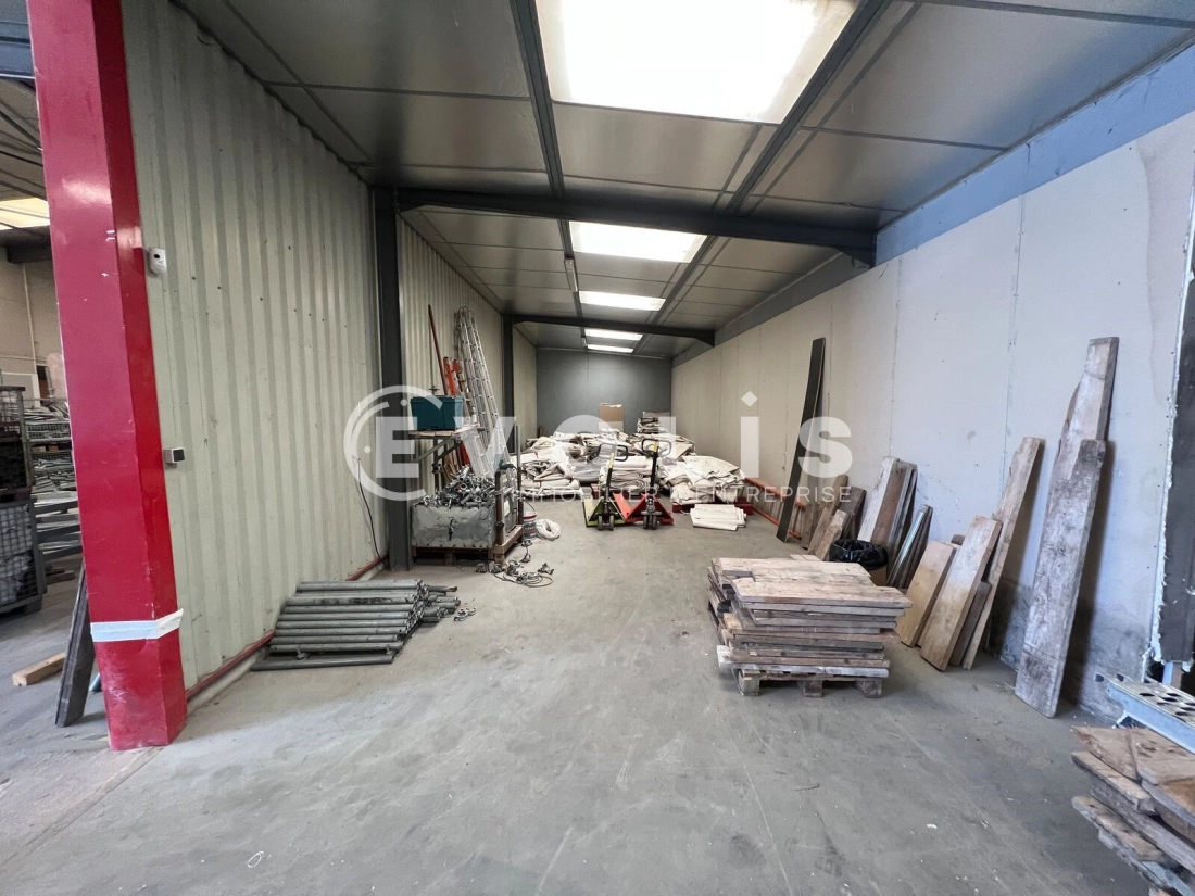 Photo 3 – vente Entrepôts / activités	VARENNES JARCY (91480)