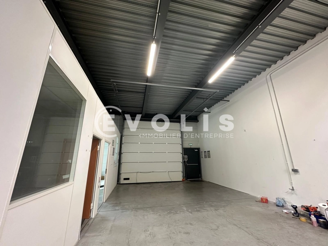 Photo 3 – location bureaux	VILLENEUVE LA GARENNE (92390)