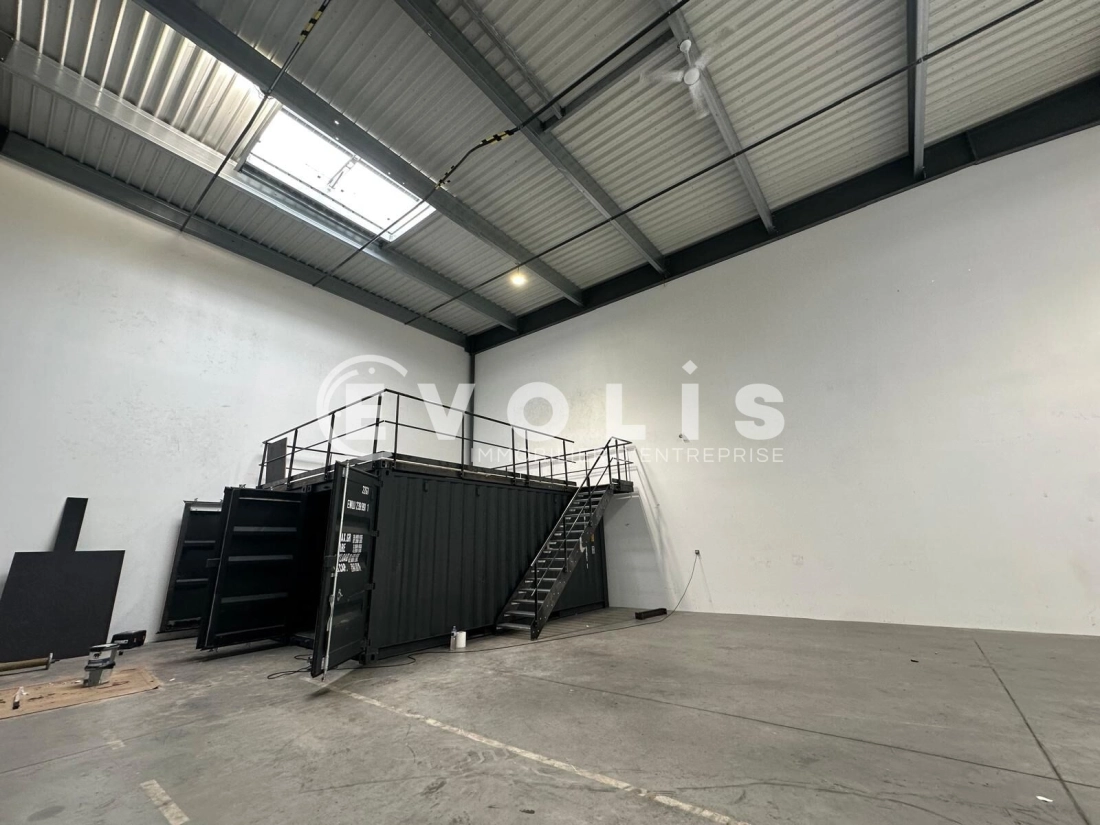 Photo 4 – location bureaux	VILLENEUVE LA GARENNE (92390)