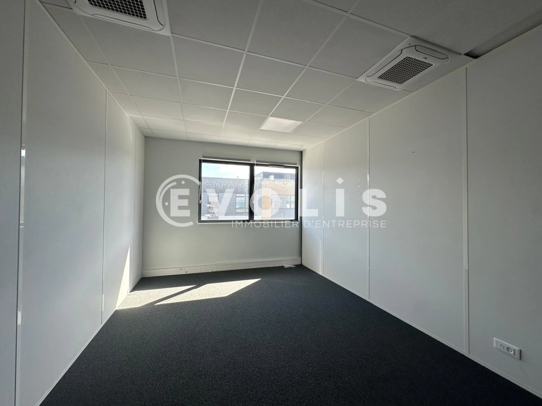 Photo 7 – location bureaux	VILLENEUVE LA GARENNE (92390)