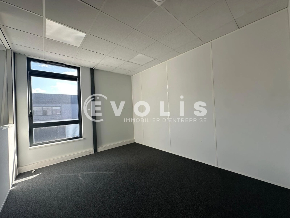 Photo 8 – location bureaux	VILLENEUVE LA GARENNE (92390)