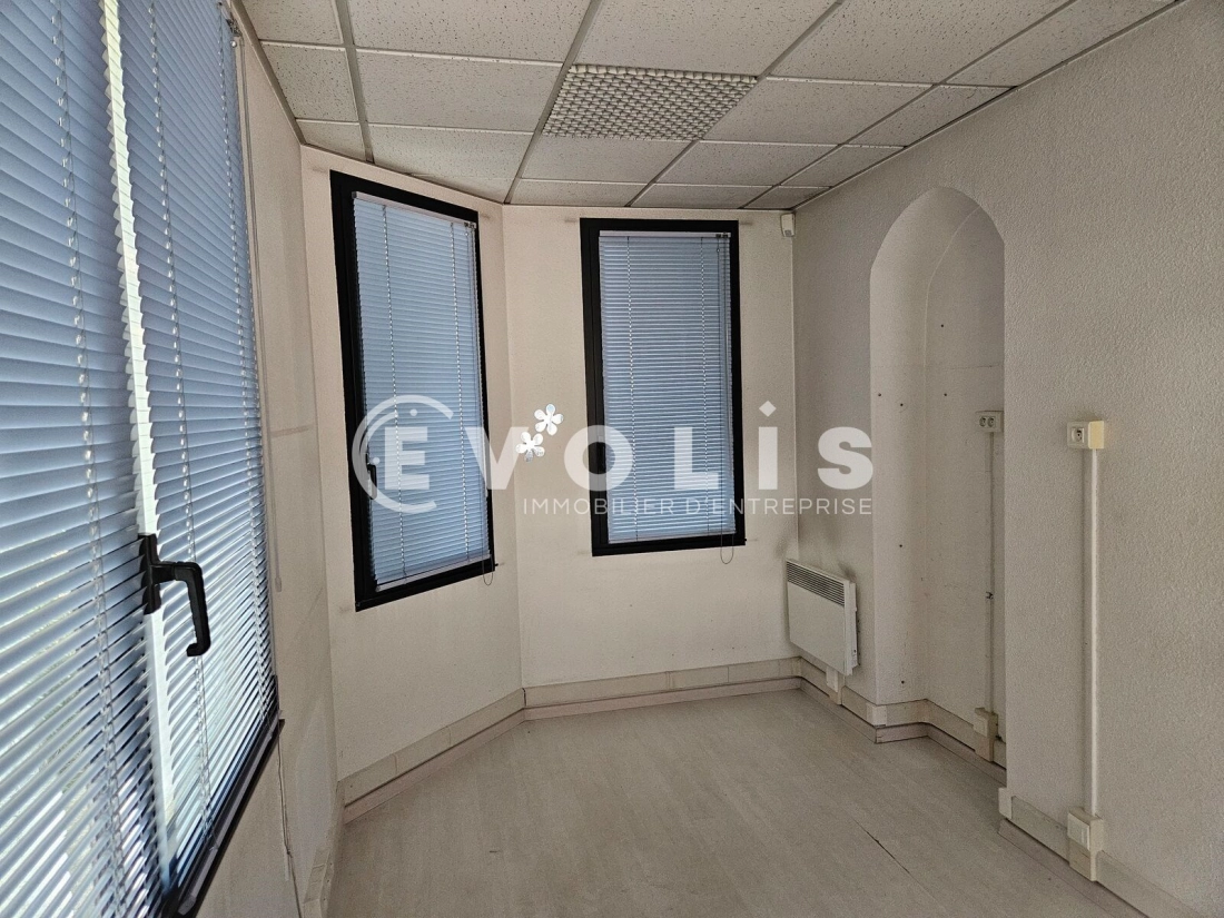 Photo 6 – vente bureaux	LES ULIS (91940)
