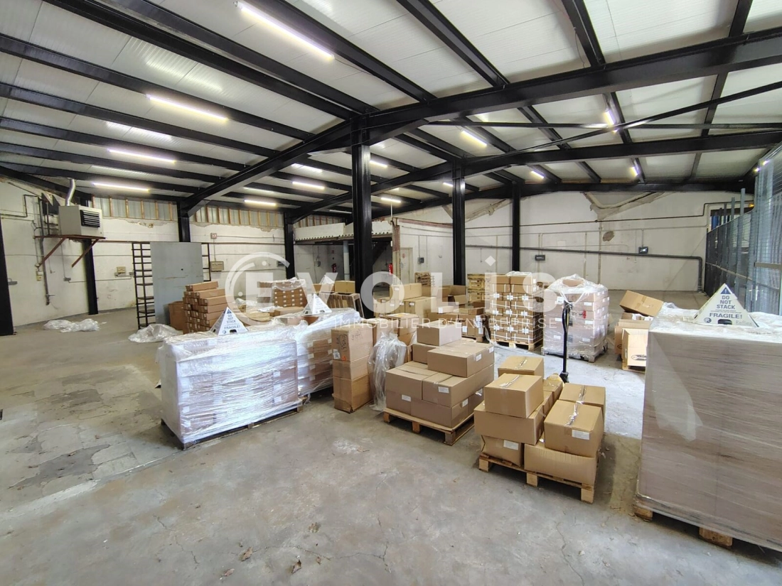 Photo 3 – location Entrepôts / activités	NEUILLY PLAISANCE (93360)