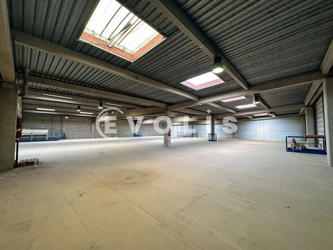 Photo 8 – location bureaux	L'HAY LES ROSES (94240)