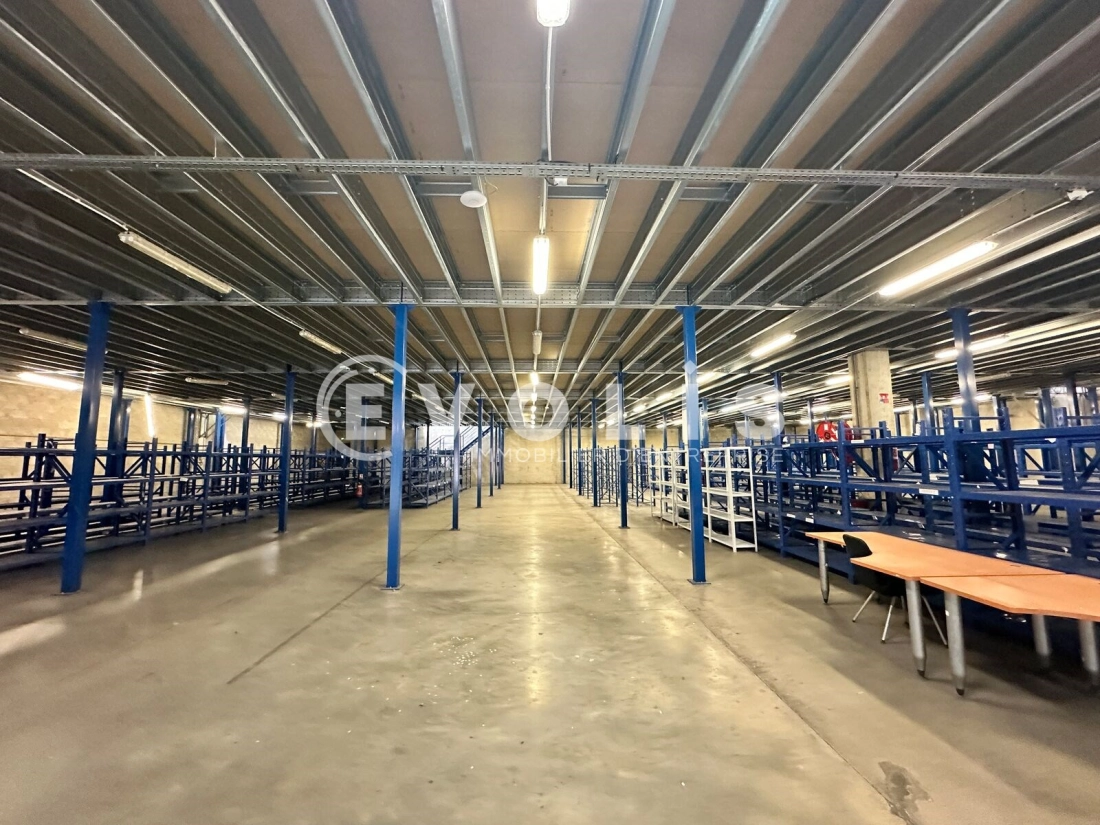 Photo 11 – location bureaux	L'HAY LES ROSES (94240)