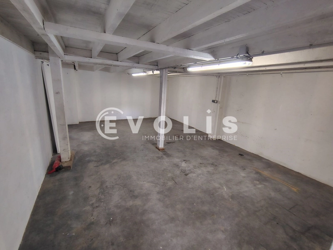 Photo 4 – location Entrepôts / activités	SAINT MAUR DES FOSSES (94210)