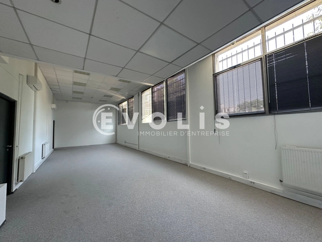 Photo 15 – location Entrepôts / activités	NANTERRE (92000)
