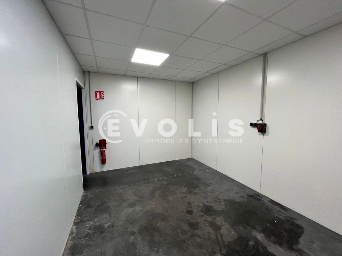 Photo 10 – location Entrepôts / activités	BLANQUEFORT (33290)