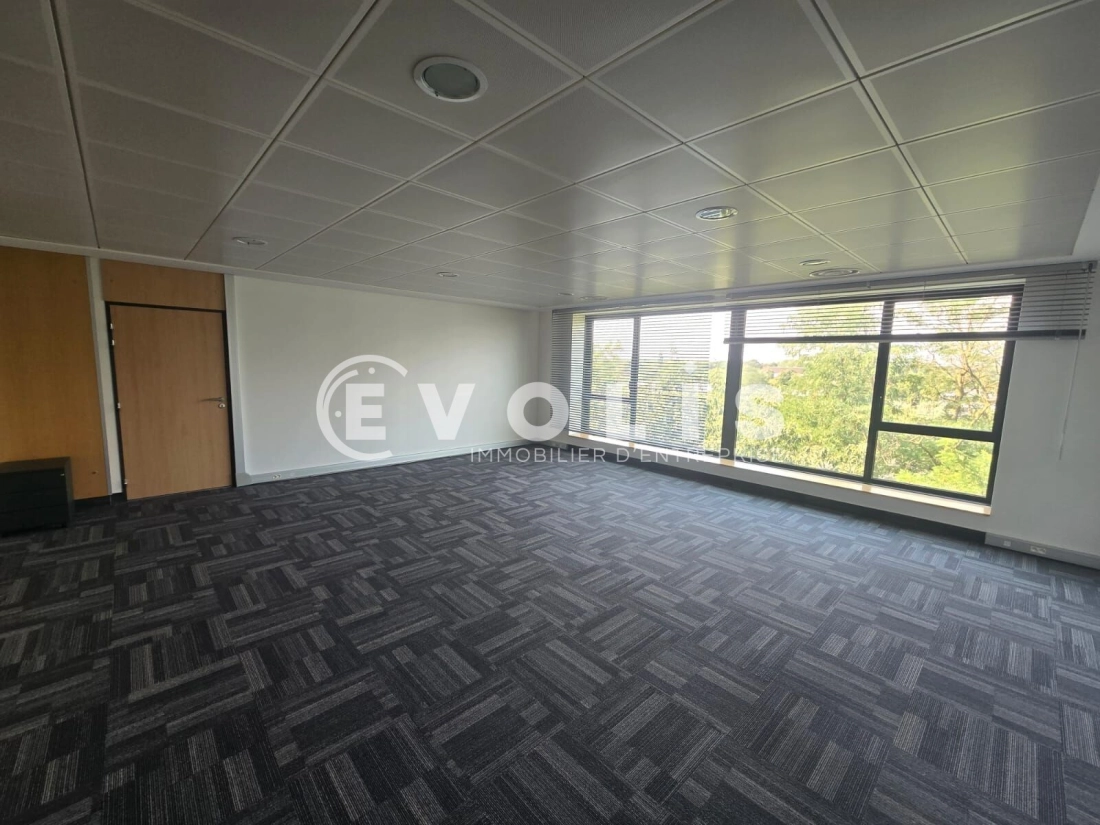 Photo 2 – vente bureaux	EVRY COURCOURONNES (91000)