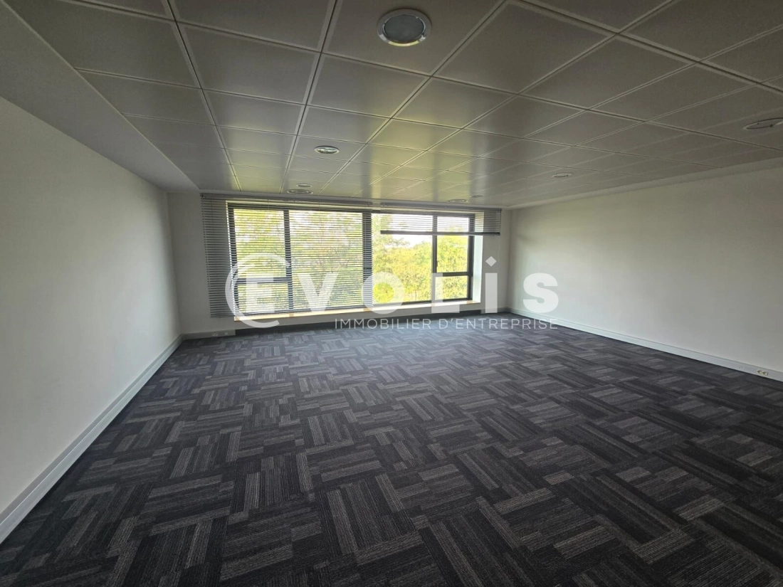 Photo 4 – vente bureaux	EVRY COURCOURONNES (91000)
