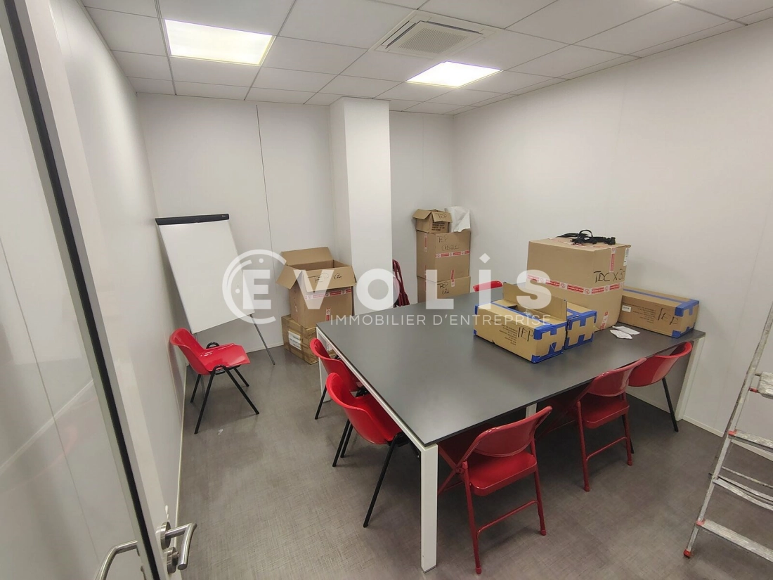 Photo 8 – vente bureaux	MONTREUIL (93100)