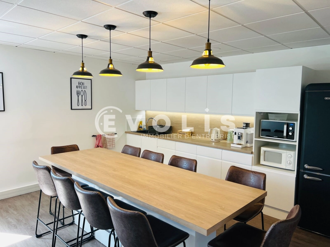 Photo 10 – vente bureaux	CROISSY BEAUBOURG (77183)