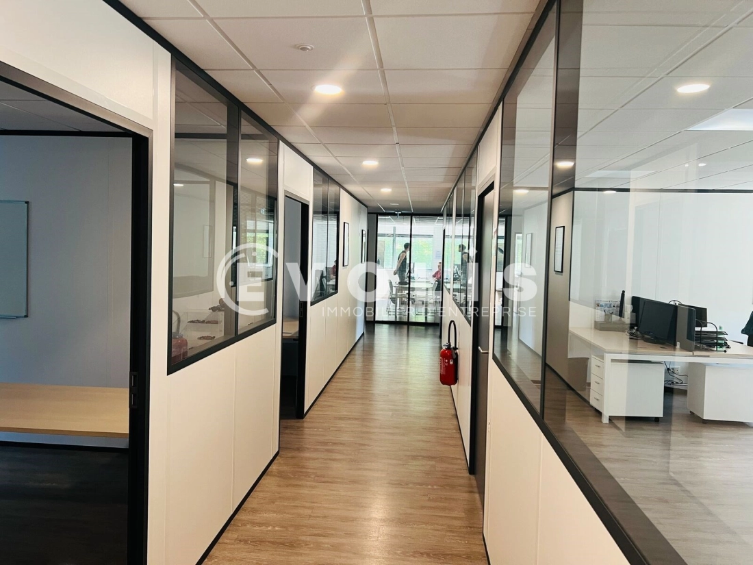 Photo 9 – vente bureaux	CROISSY BEAUBOURG (77183)