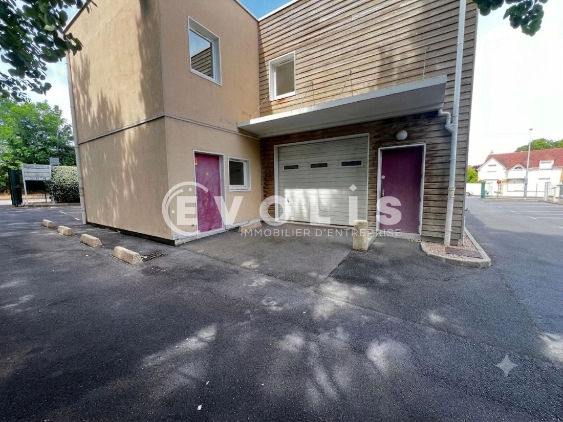 Photo 2 – vente Entrepôts / activités	GOMETZ LE CHATEL (91940)