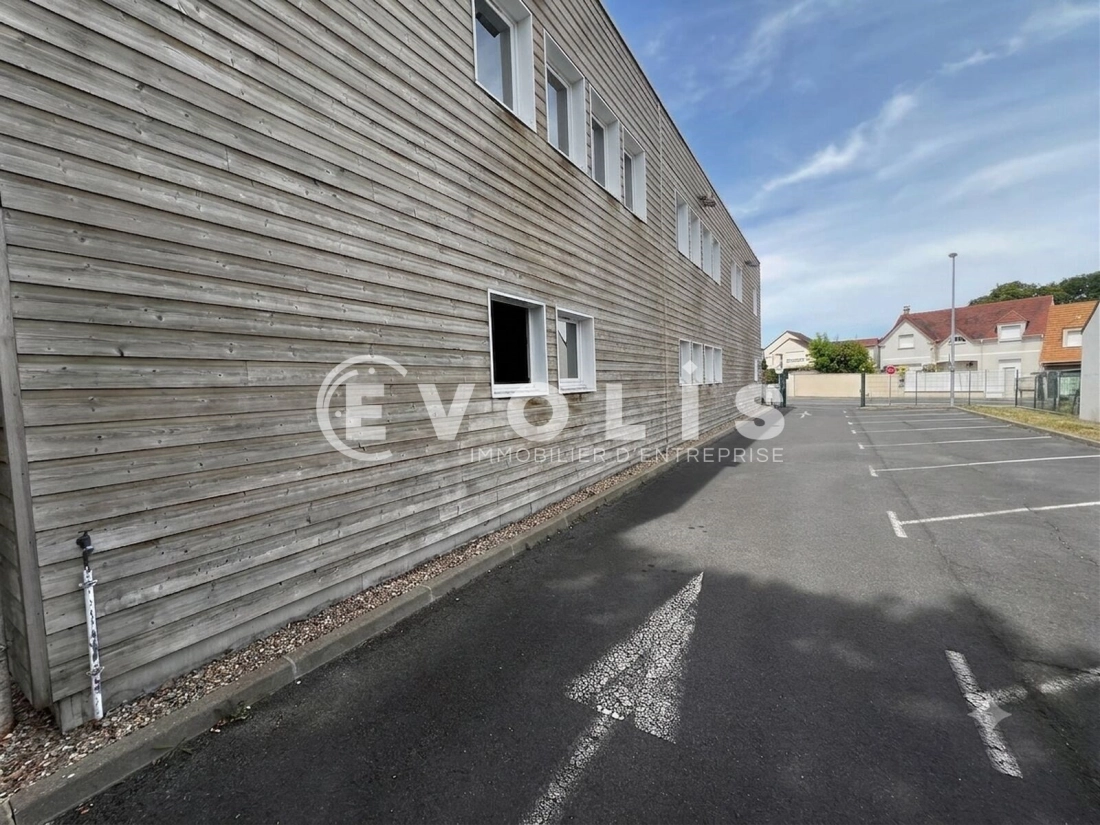 Photo 3 – vente Entrepôts / activités	GOMETZ LE CHATEL (91940)