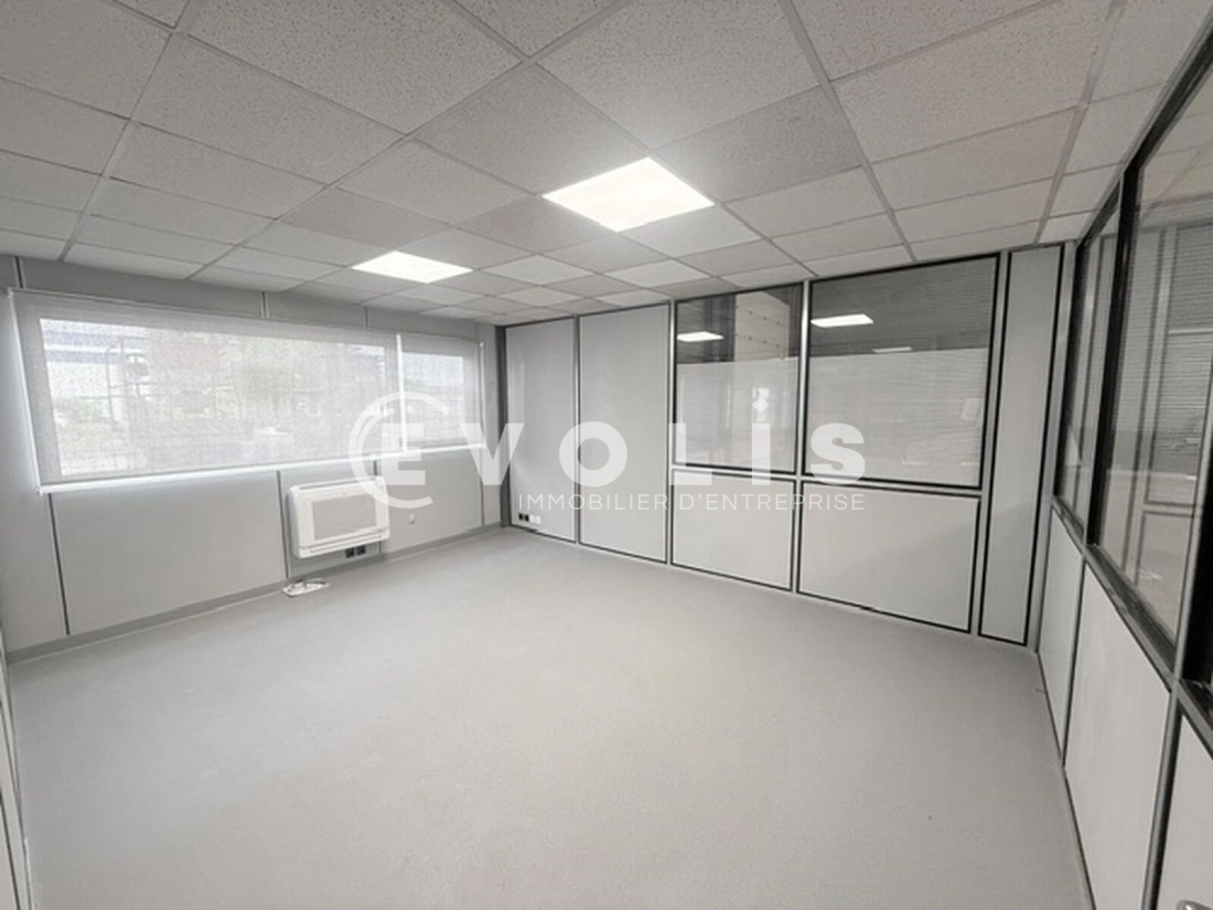 Photo 9 – location Entrepôts / activités	VITRY EN ARTOIS (62490)