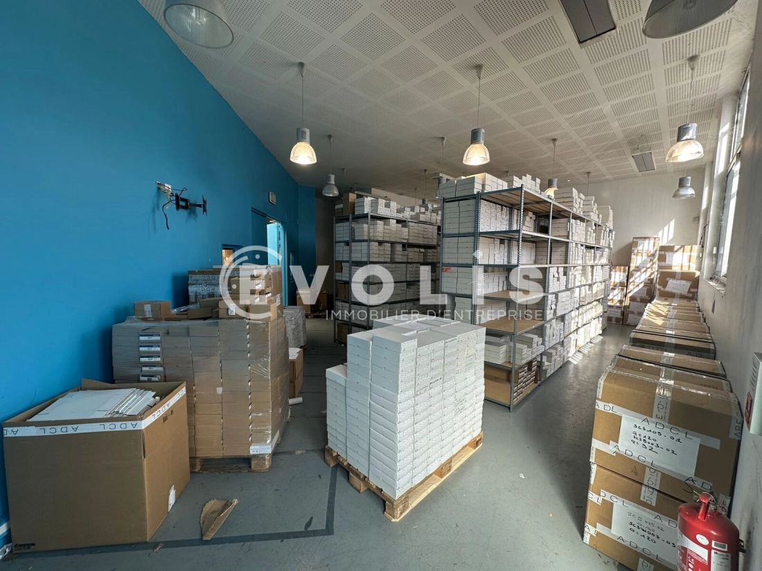 Photo 6 – location Entrepôts / activités	MONTREUIL (93100)