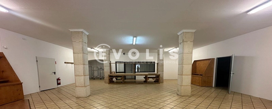 Photo 1 – location Locaux commerciaux	EYSINES (33320)