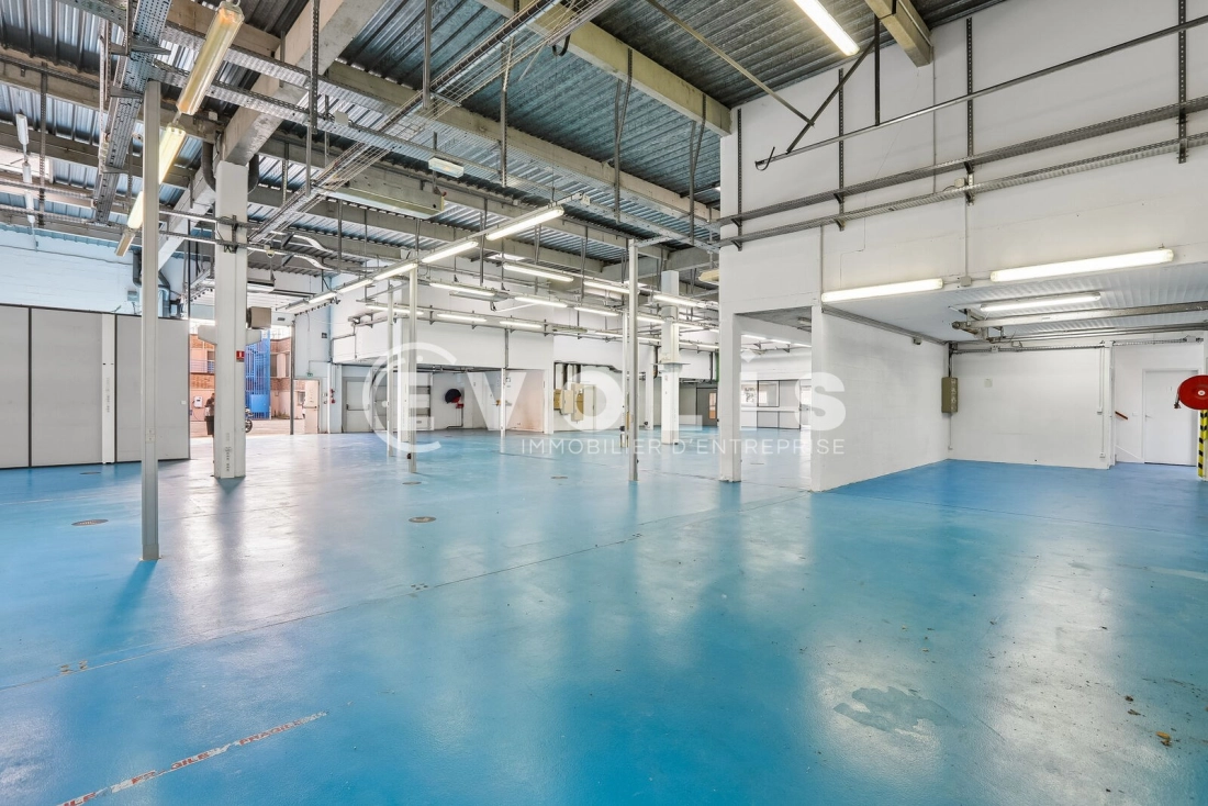 Photo 5 – location Entrepôts / activités	IVRY SUR SEINE (94200)